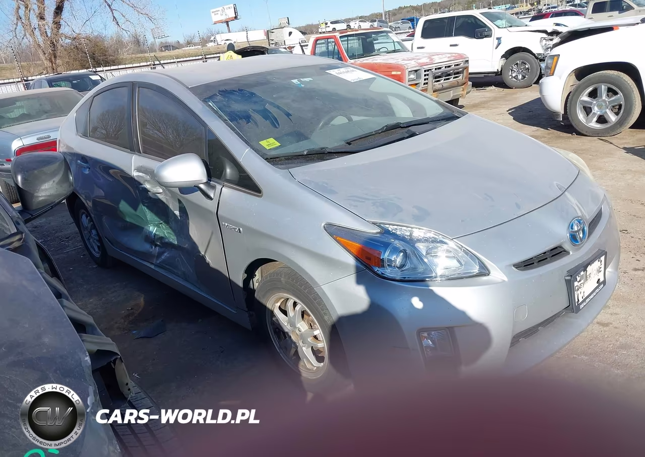 2011 Toyota Prius Three
