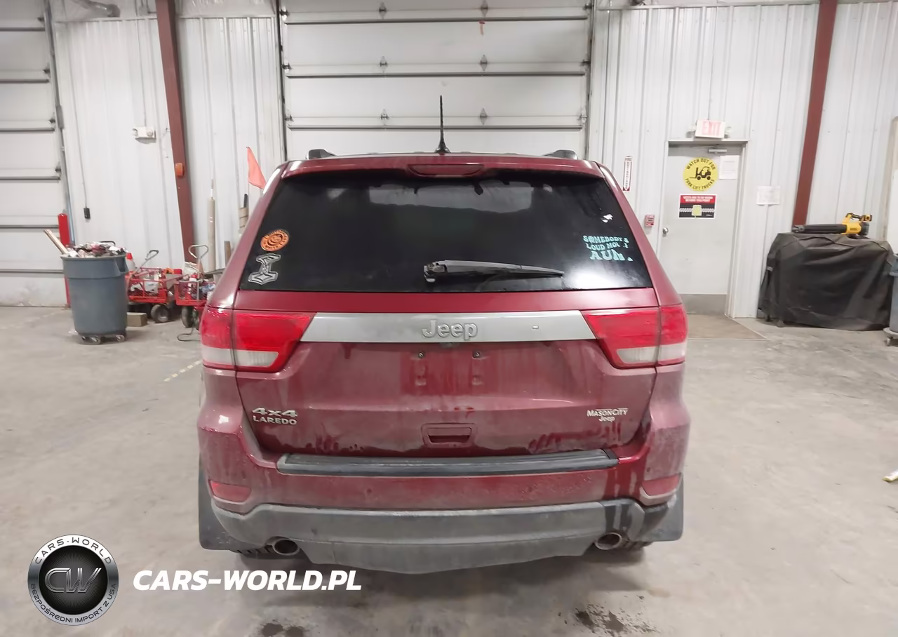 2012 Jeep Grand Cherokee Laredo VIN:1C4RJFAT3CC330119 - 16