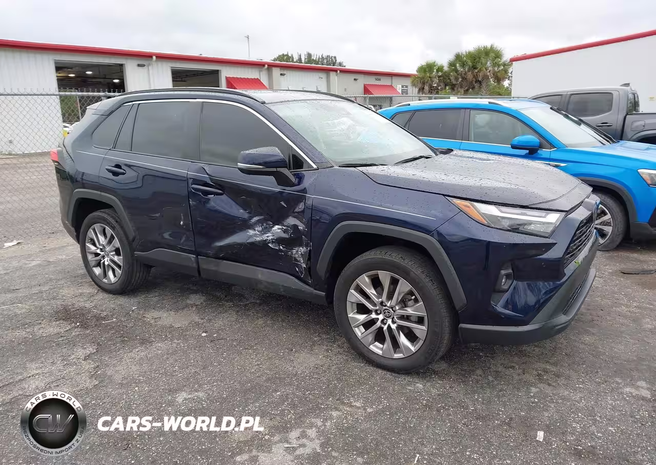 2023 Toyota Rav4 Xle Premium