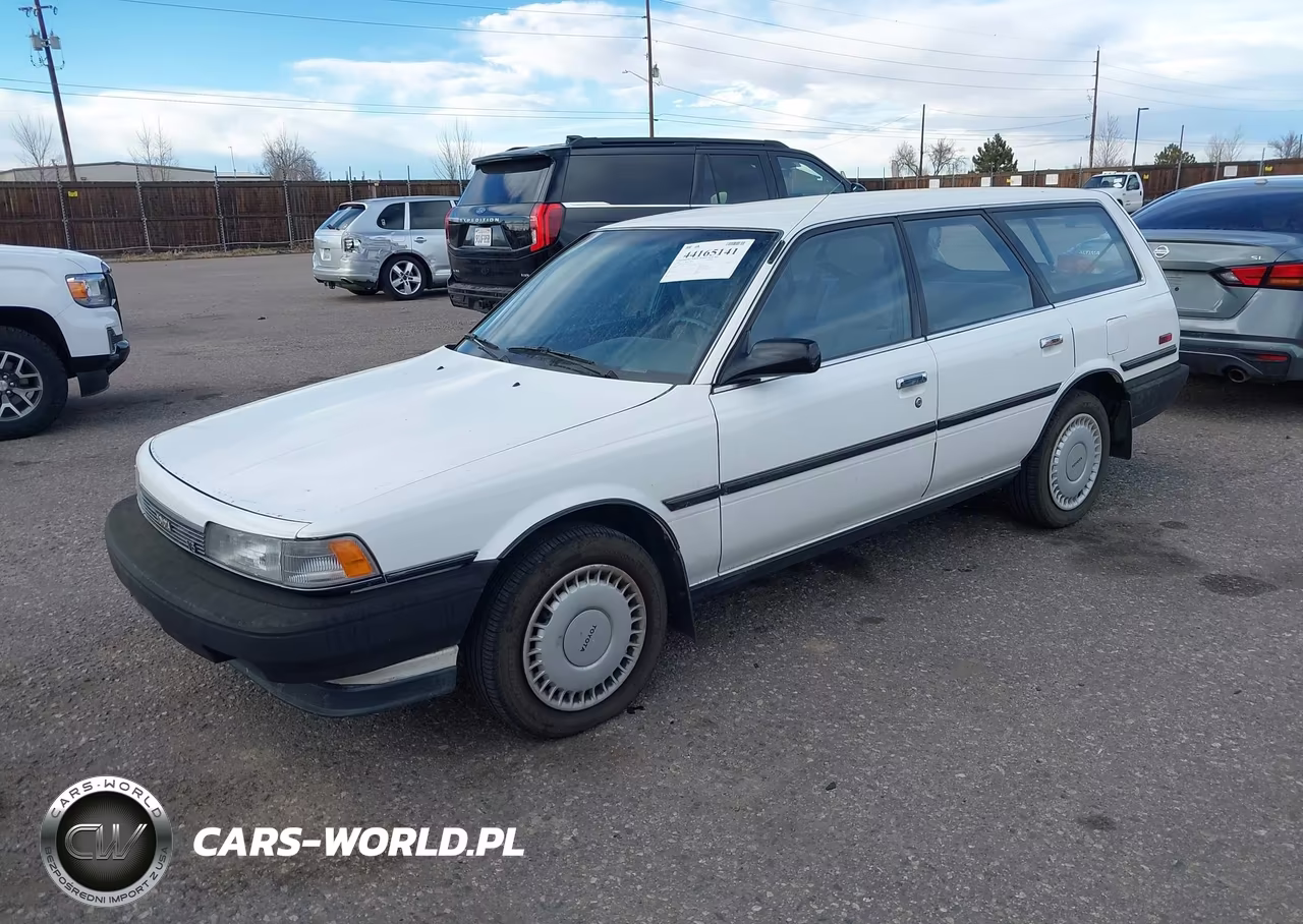 1990 Toyota Camry Dlx VIN:JT2VV21W2L0101575 - 2