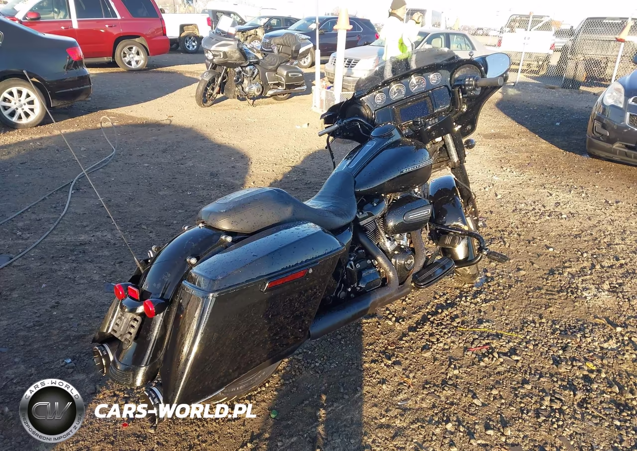 2019 Harley-Davidson Flhxs VIN:1HD1KRP10KB619950 - 4