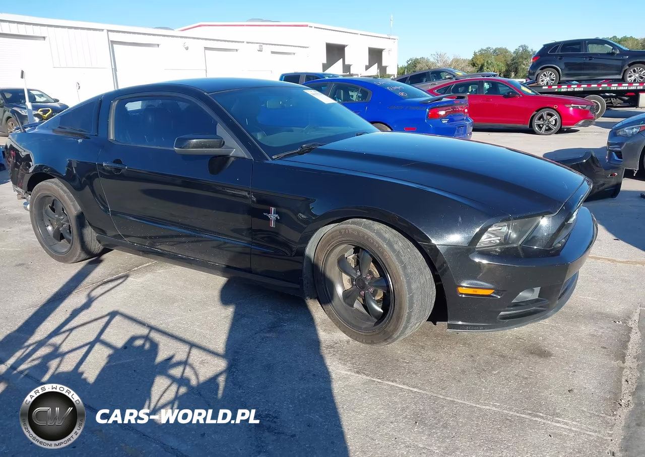 2013 Ford Mustang V6 Premium