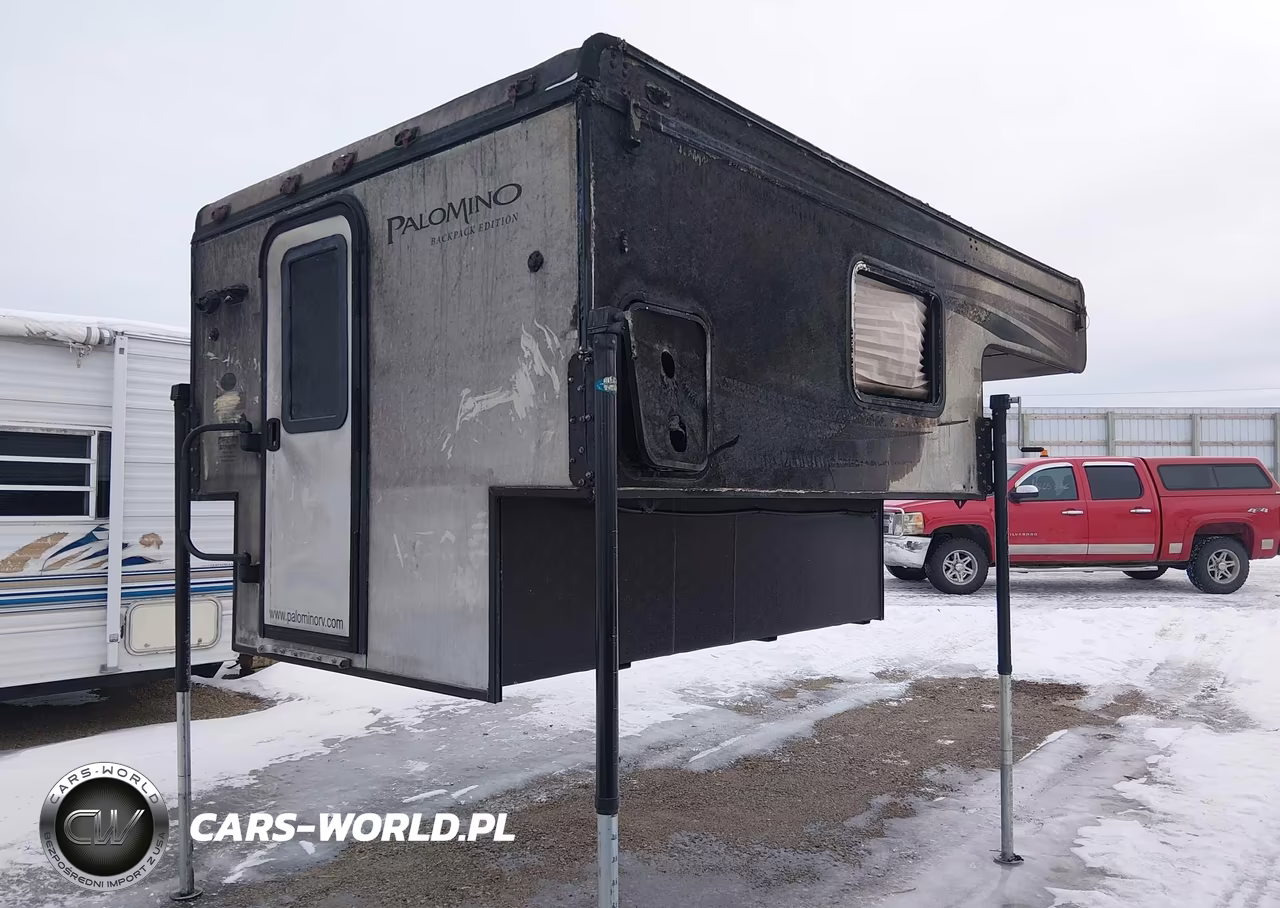 2018 Forest River Pick Up Bed Camper VIN:4X4SSZ208JN108689 - 2
