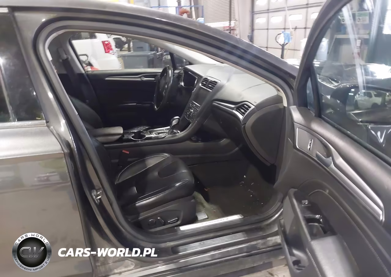 2015 Ford Fusion Titanium VIN:3FA6P0K95FR227507 - 5