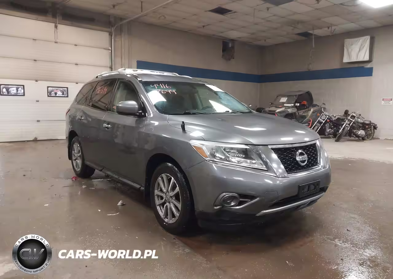 2016 Nissan Pathfinder S