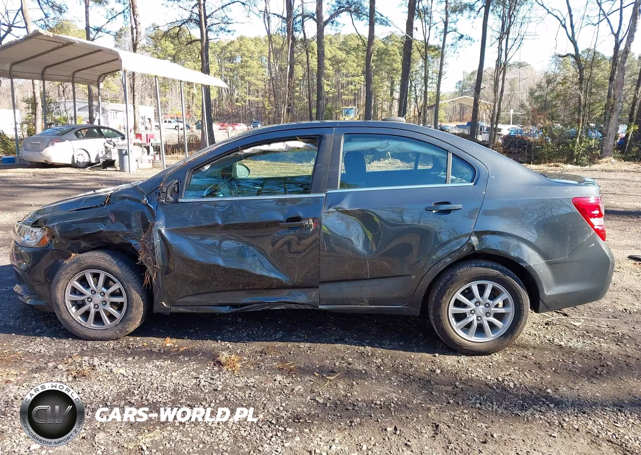 2019 Chevrolet Sonic Lt Auto VIN:1G1JD5SB5K4135614 - 14