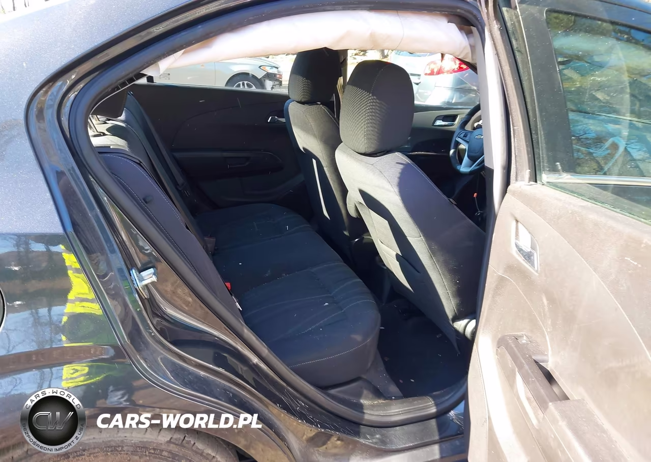 2019 Chevrolet Sonic Lt Auto VIN:1G1JD5SB5K4135614 - 8