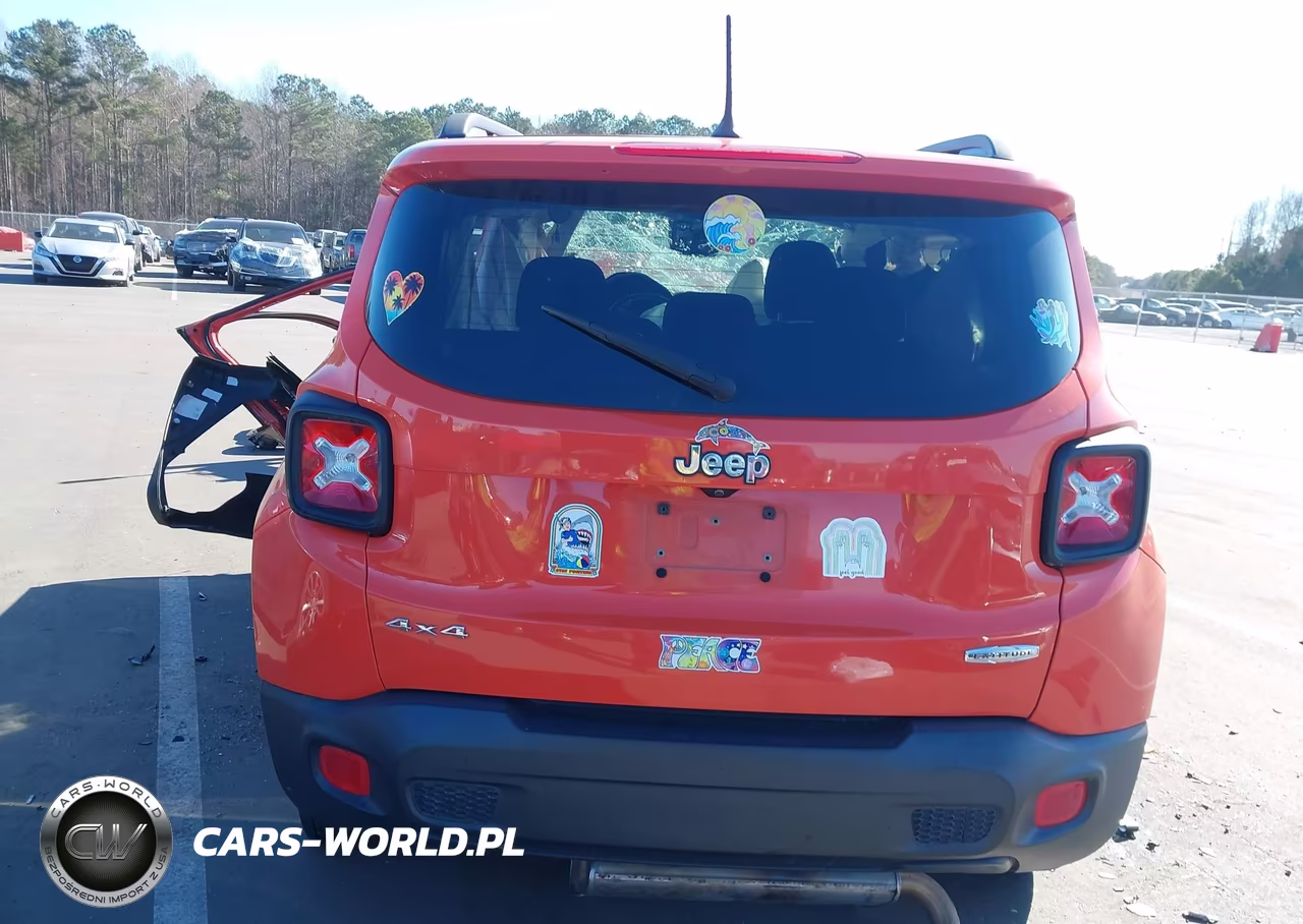 2017 Jeep Renegade Latitude 4X4 VIN:ZACCJBBB2HPF86730 - 16