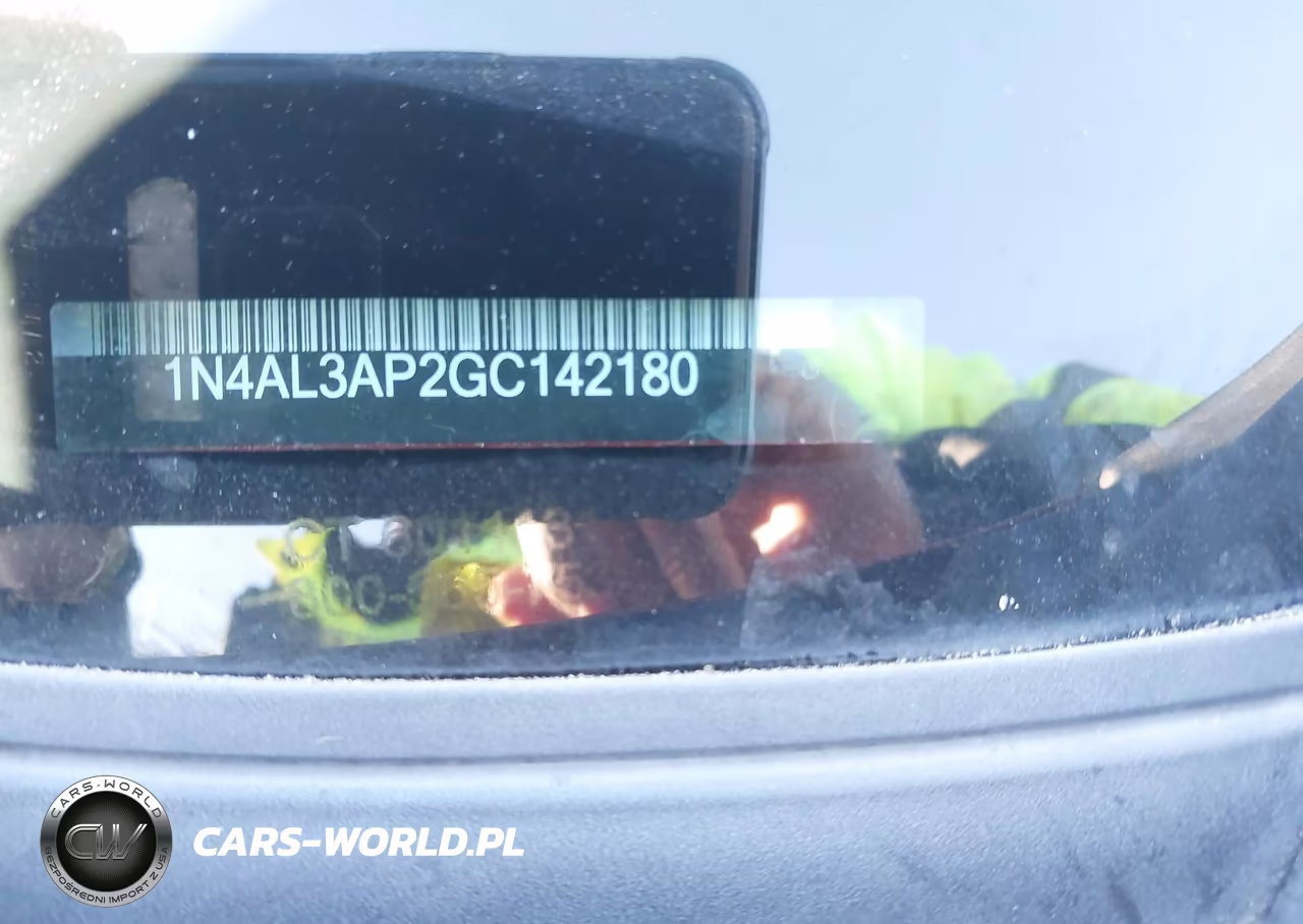 2016 Nissan Altima 2.5 S VIN:1N4AL3AP2GC142180 - 9