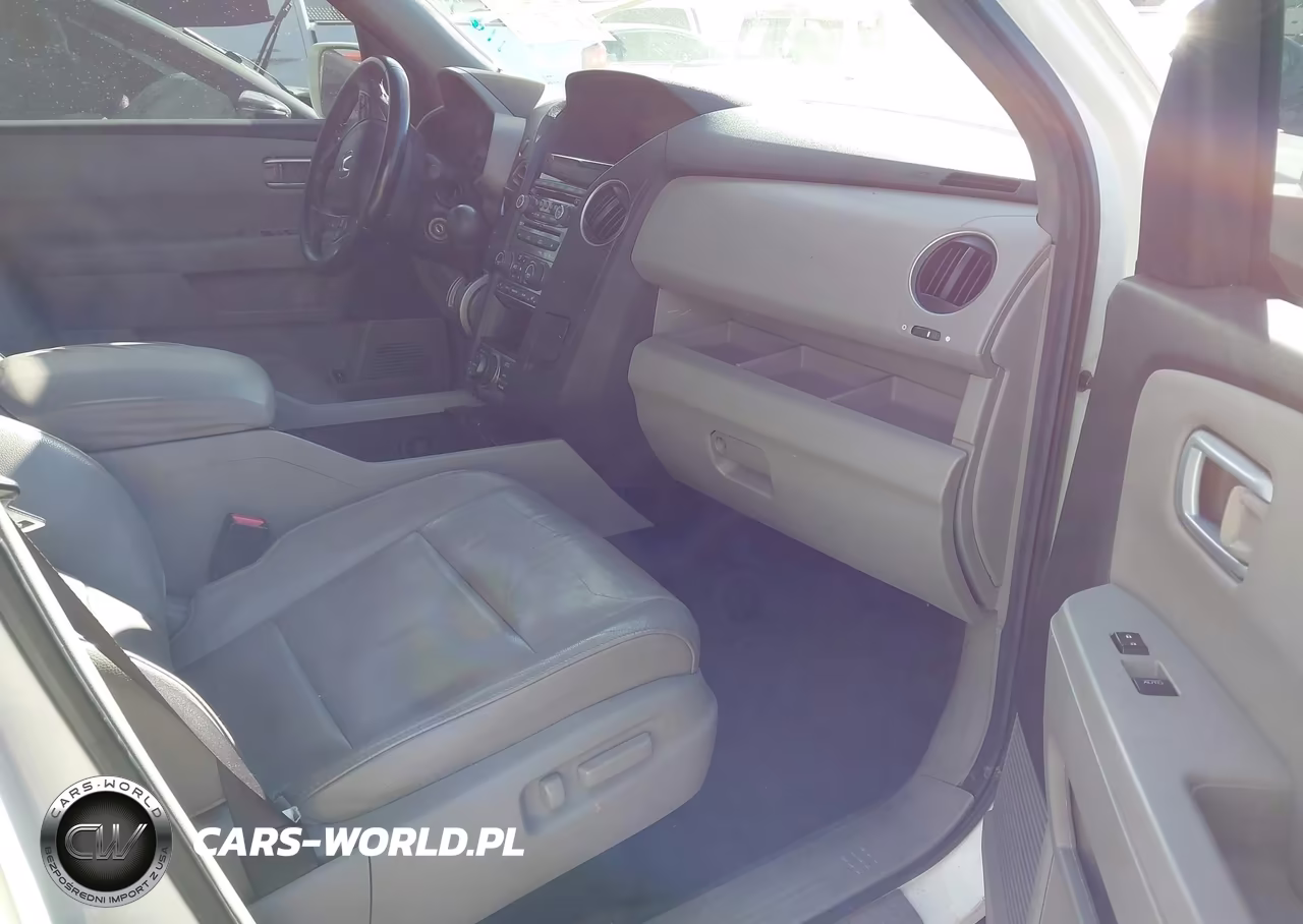 2012 Honda Pilot Touring VIN:5FNYF4H91CB080426 - 5