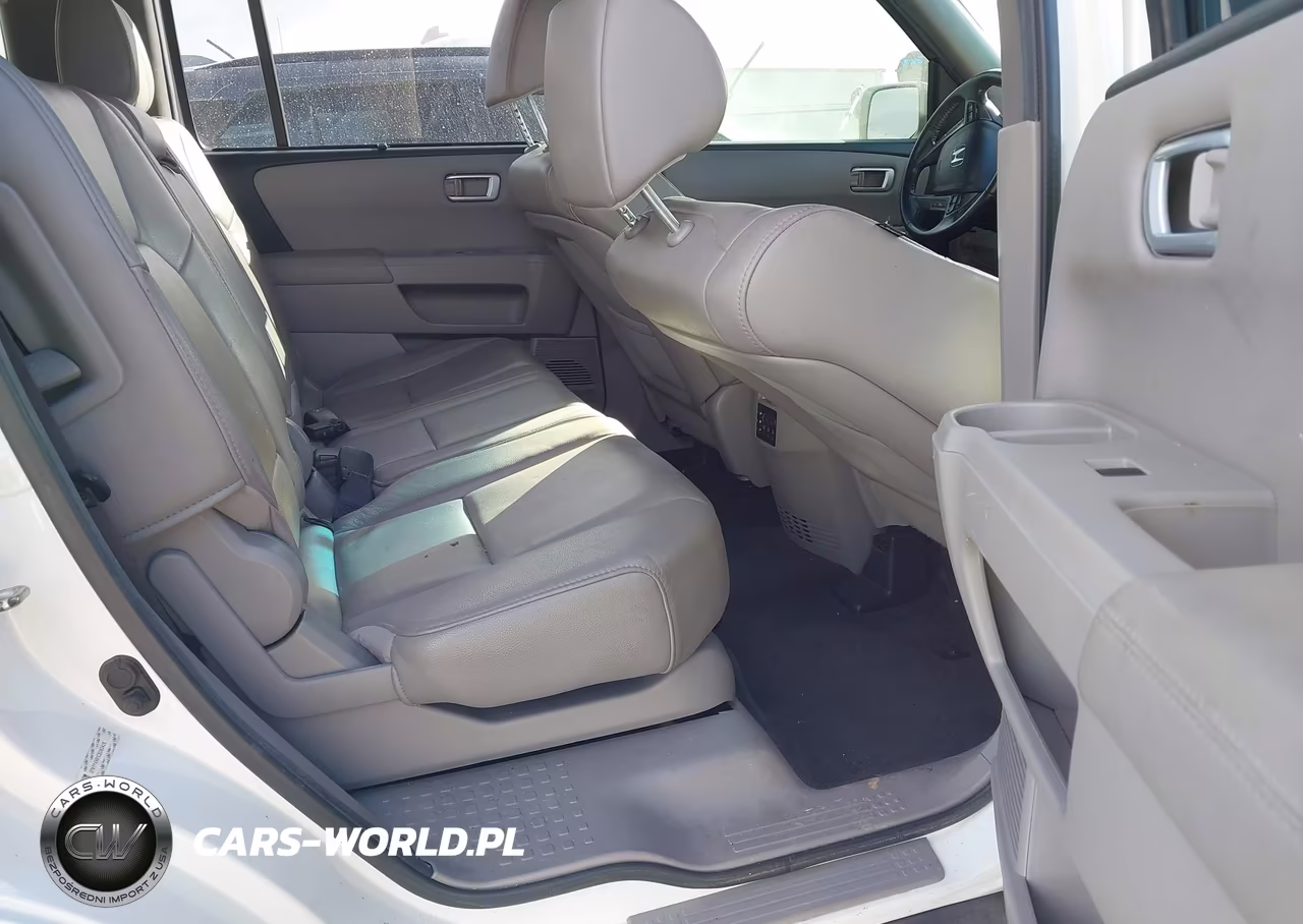 2012 Honda Pilot Touring VIN:5FNYF4H91CB080426 - 8