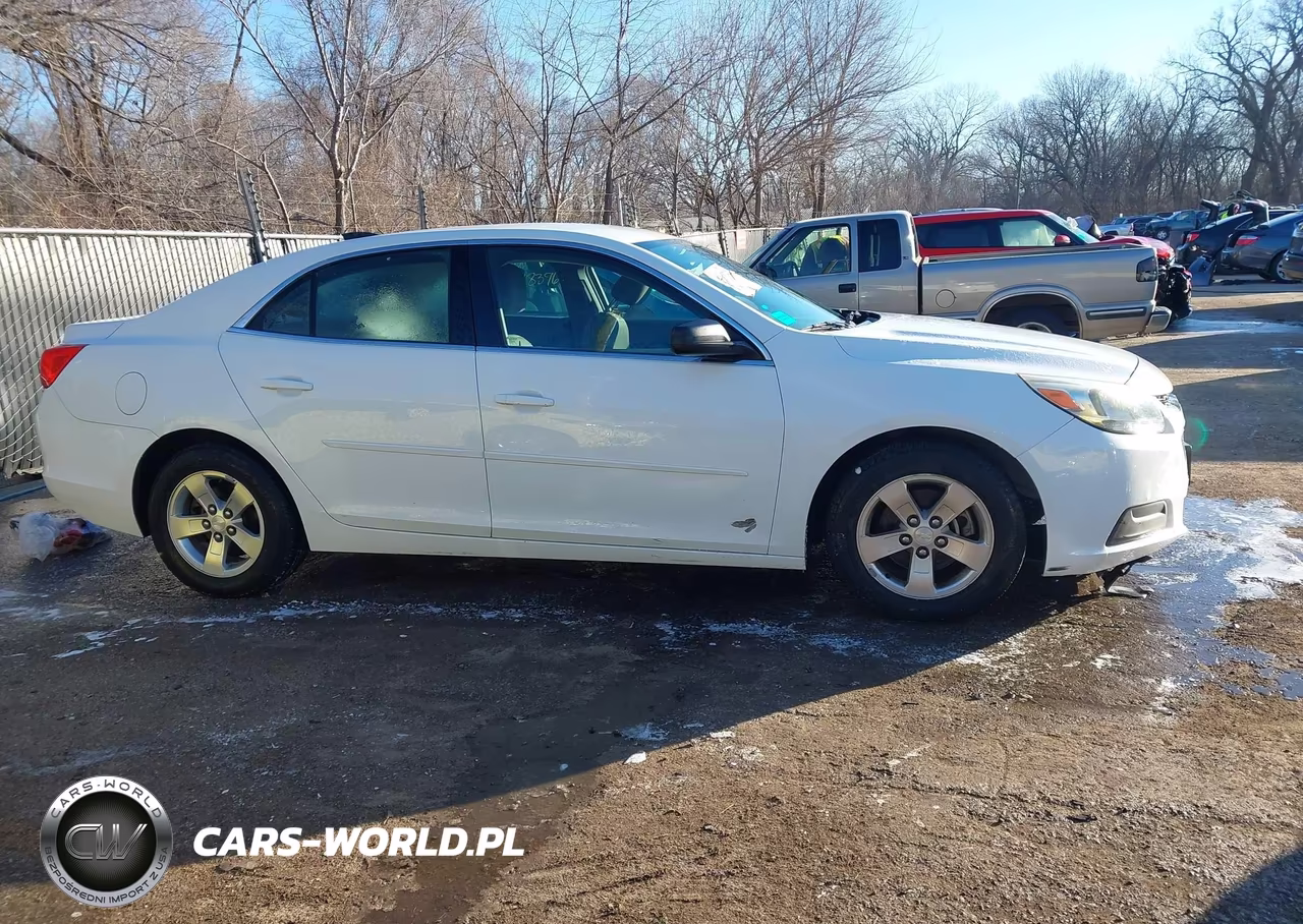 2015 Chevrolet Malibu Ls VIN:1G11B5SL5FF255759 - 13