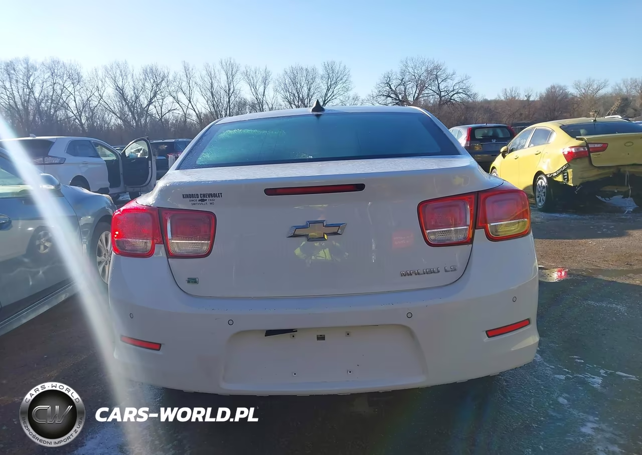 2015 Chevrolet Malibu Ls VIN:1G11B5SL5FF255759 - 16