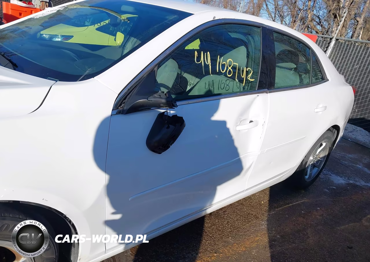2015 Chevrolet Malibu Ls VIN:1G11B5SL5FF255759 - 6