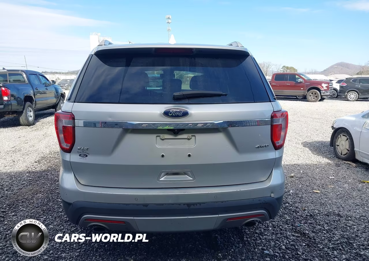 2017 Ford Explorer Xlt VIN:1FM5K8D89HGD35092 - 16