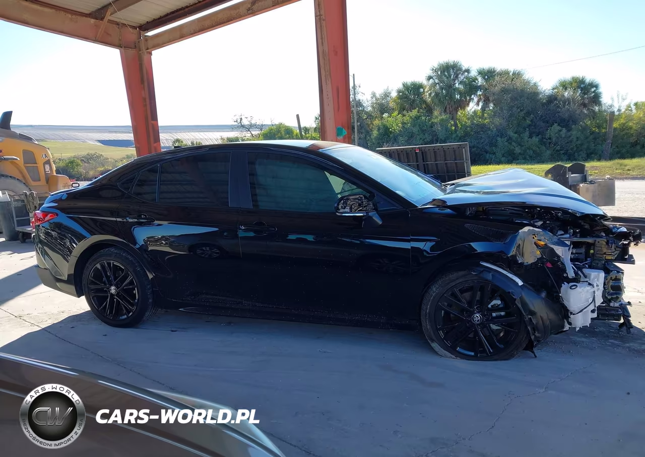 2026 Toyota Camry Se VIN:4T1DAACK8TU654996 - 14