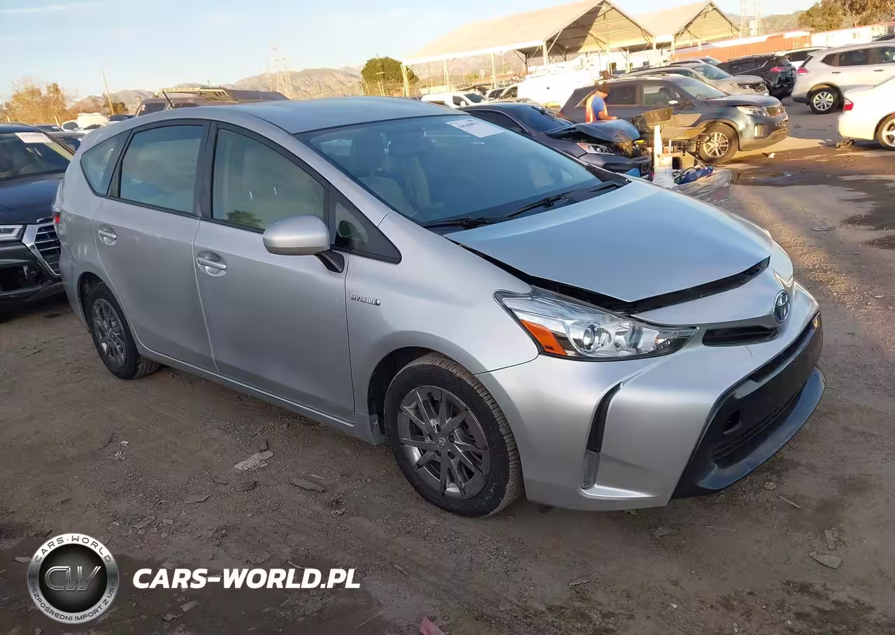 2017 Toyota Prius V Four