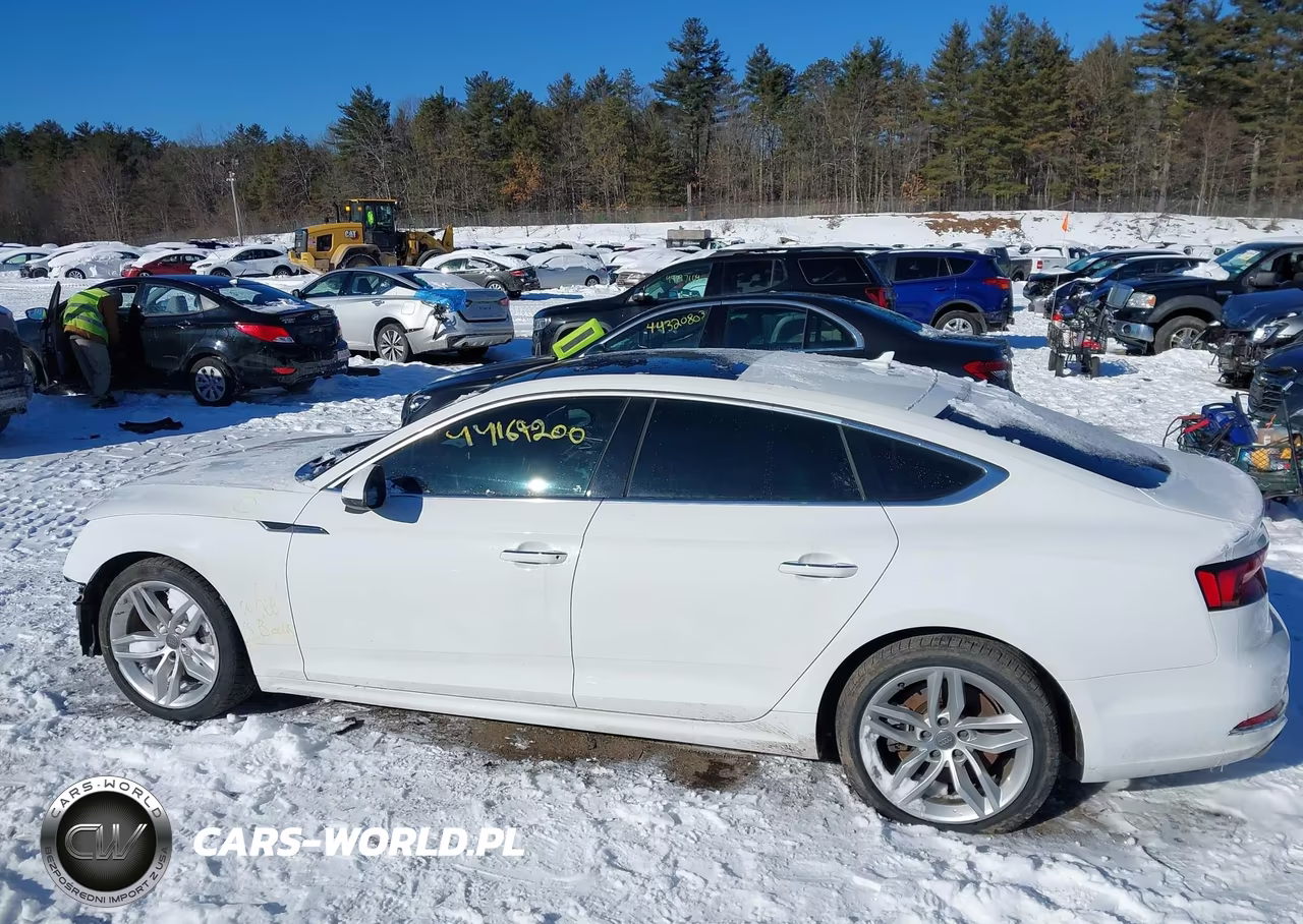 2019 Audi A5 45 Premium VIN:WAUBNCF50KA079159 - 14