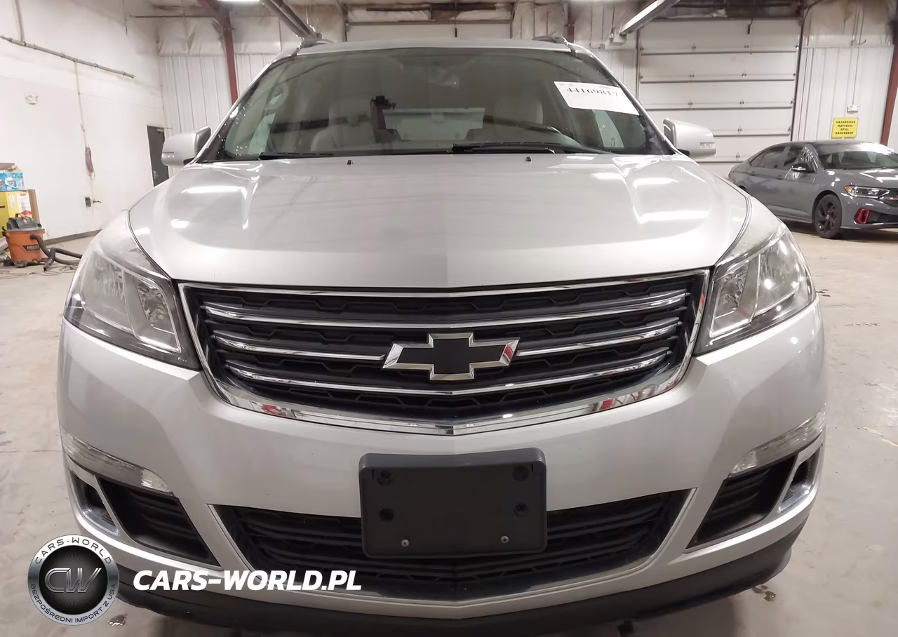 2017 Chevrolet Traverse 2Lt VIN:1GNKVHKD8HJ167910 - 13