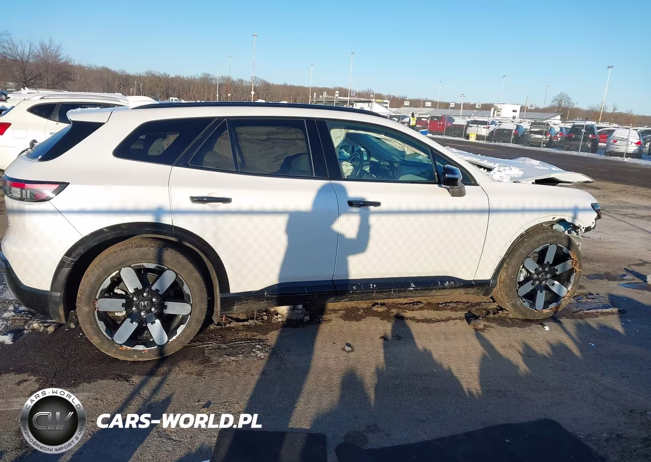 2024 Honda Prologue Elite VIN:3GPKHZRJ7RS509492 - 13
