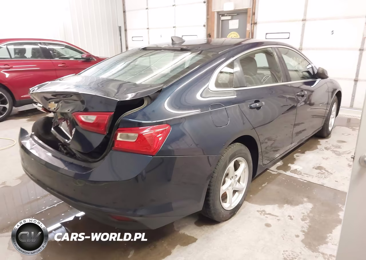 2018 Chevrolet Malibu 1Ls VIN:1G1ZB5ST2JF243757 - 4