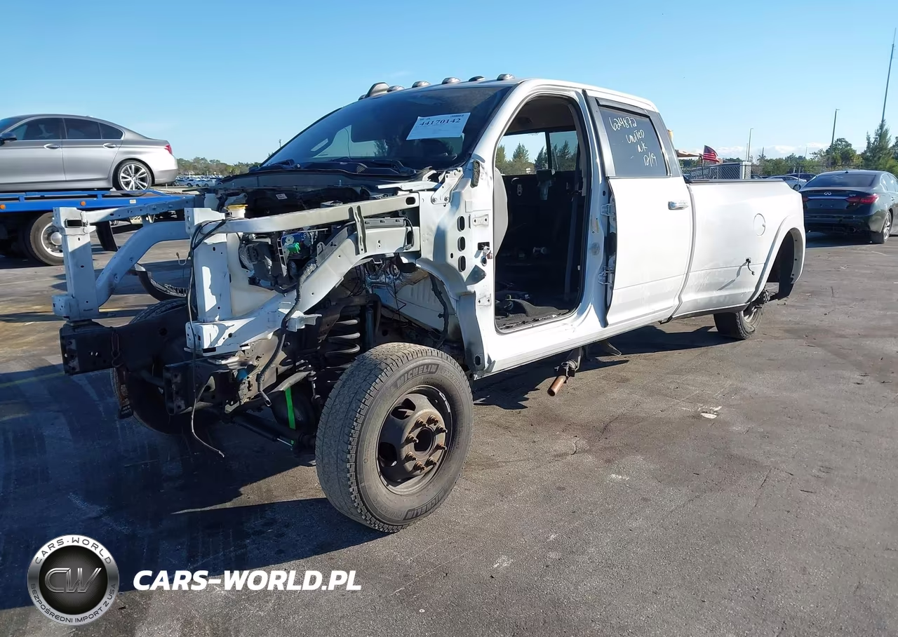 2021 Ram 3500 Laramie 4X4 8' Box VIN:3C63RRJL7MG624872 - 2