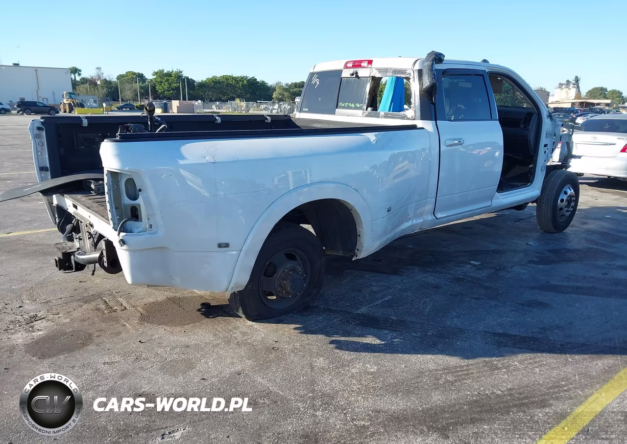 2021 Ram 3500 Laramie 4X4 8' Box VIN:3C63RRJL7MG624872 - 4