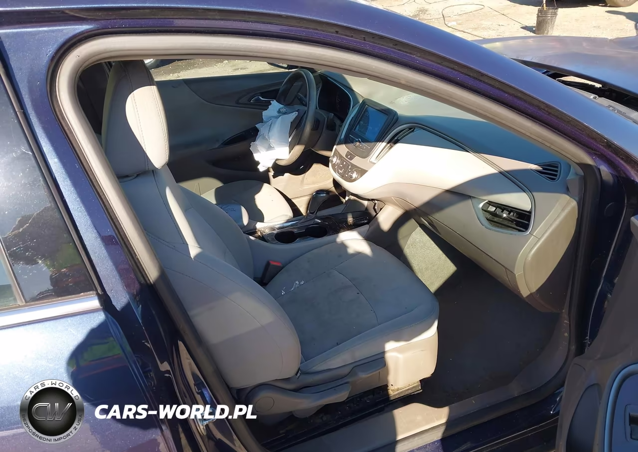 2016 Chevrolet Malibu Ls VIN:1G1ZB5ST5GF349919 - 5