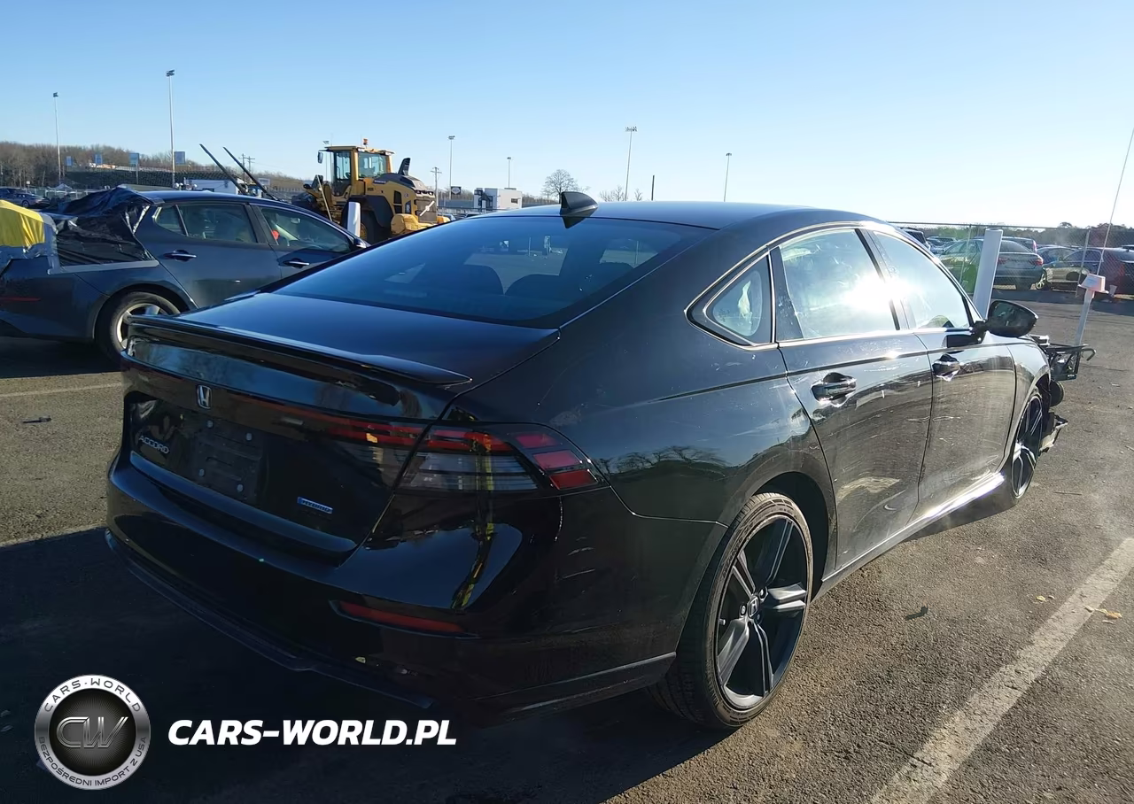 2024 Honda Accord Hybrid Sport-L VIN:1HGCY2F78RA063443 - 4