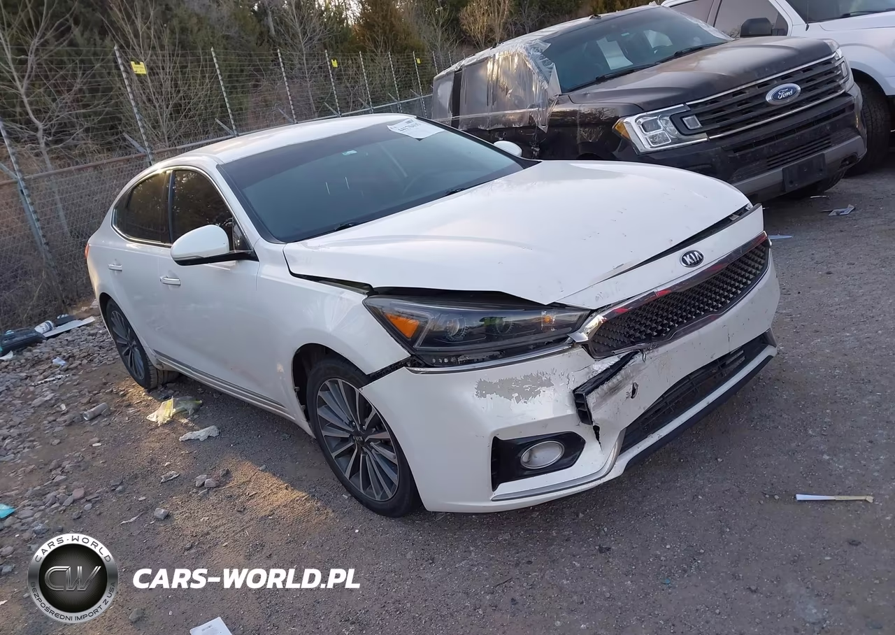 2017 Kia Cadenza Premium
