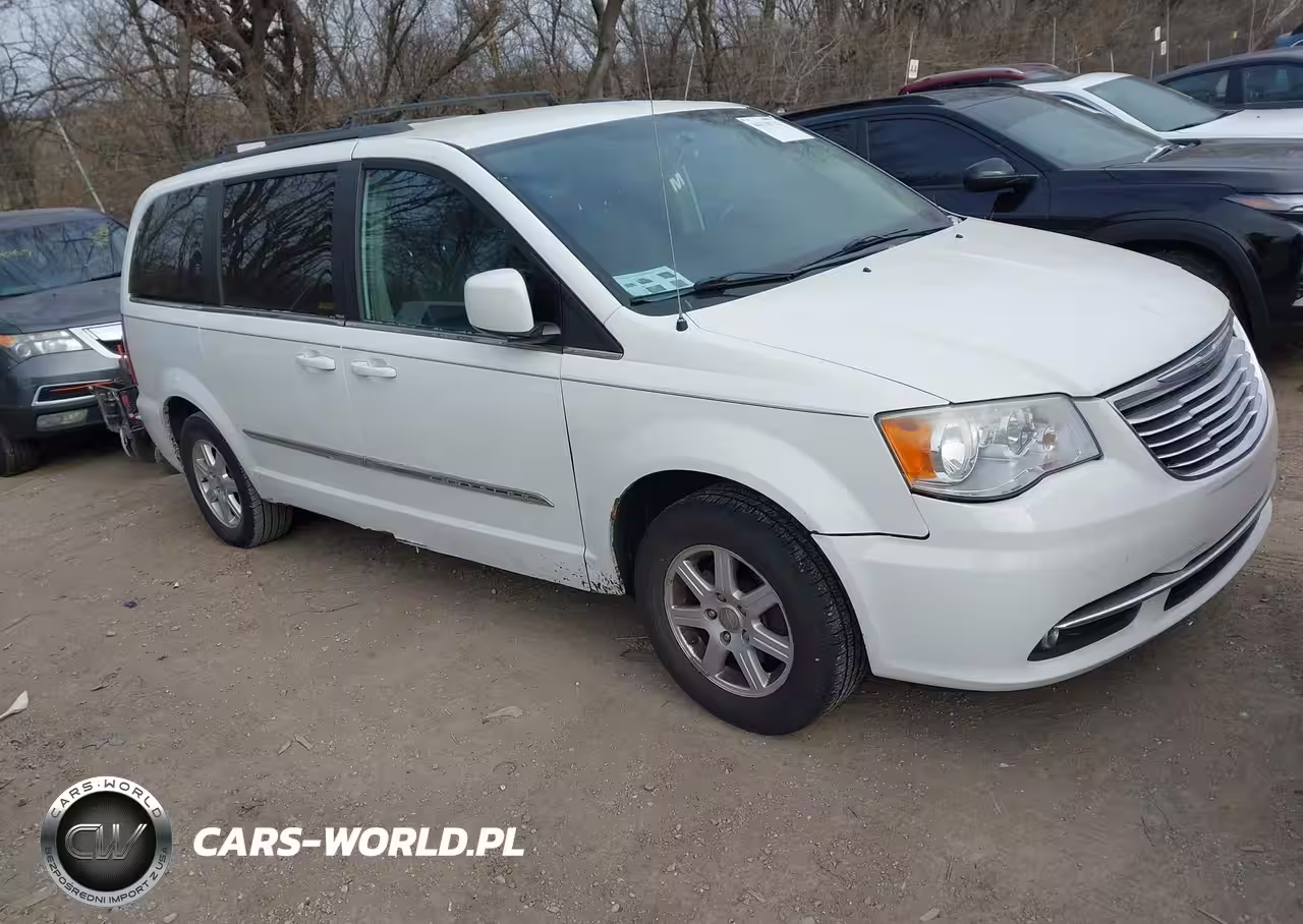 2012 Chrysler Town & Country Touring