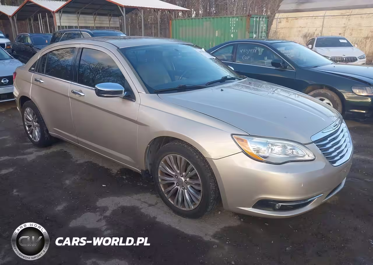2013 Chrysler 200 Limited