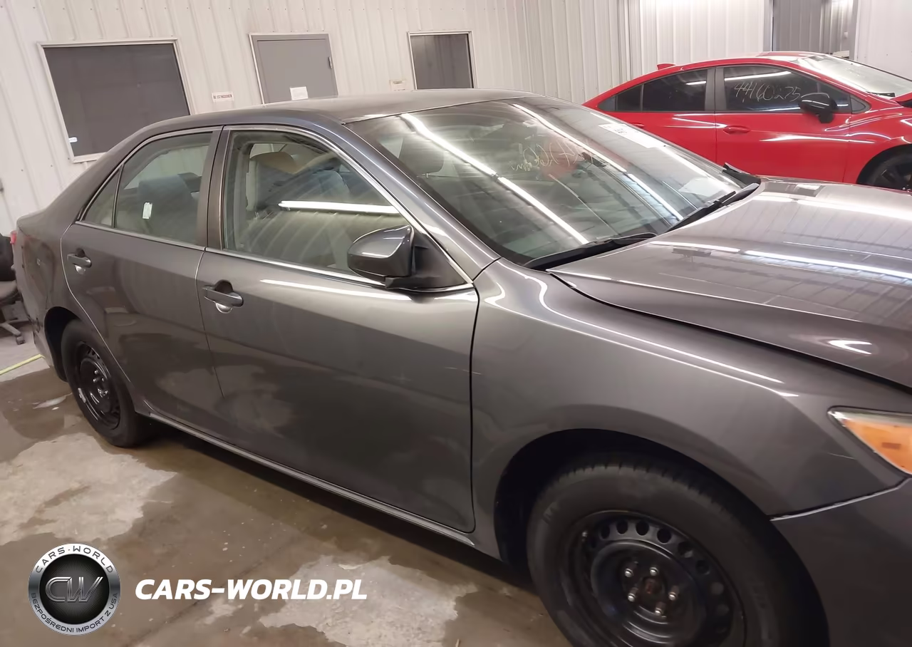 2014 Toyota Camry Le VIN:4T4BF1FK2ER400343 - 13