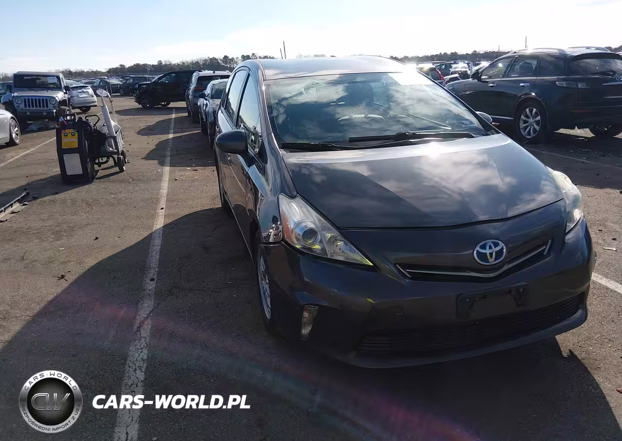 2014 Toyota Prius V Three