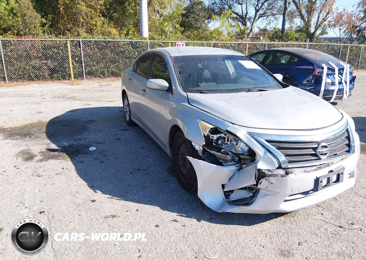 2013 Nissan Altima 2.5 S – zdjęcie 1 z 11