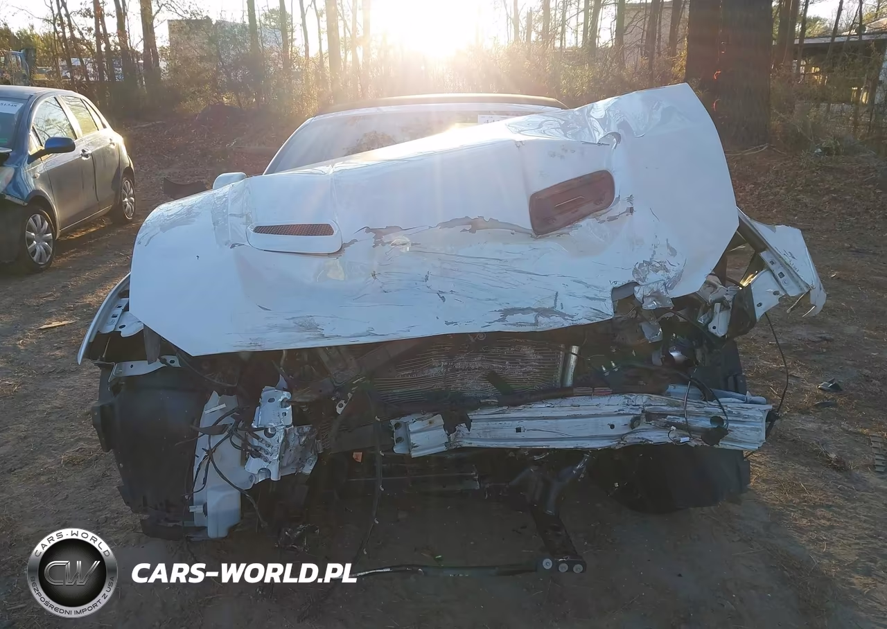 2022 Ford Mustang Ecoboost Premium VIN:1FATP8UH2N5102861 - 13