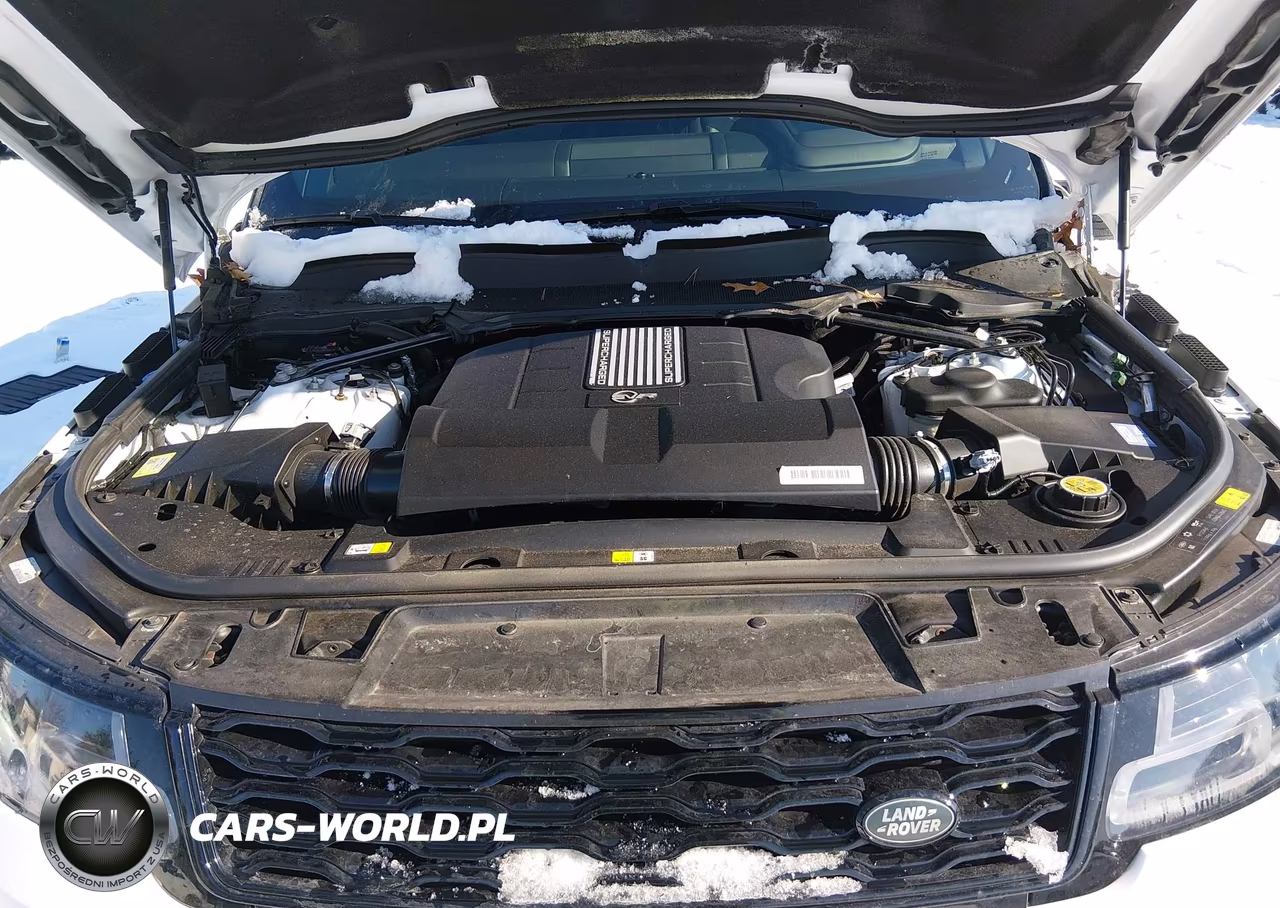 2021 Land Rover Range Rover Sport Svr-Svr Carbon Edition VIN:SALWZ2RE2MA765097 - 10
