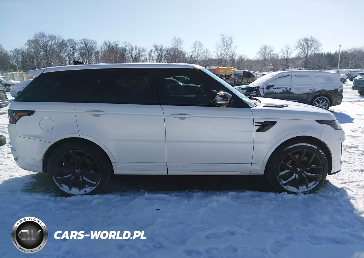 2021 Land Rover Range Rover Sport Svr-Svr Carbon Edition VIN:SALWZ2RE2MA765097 - 14
