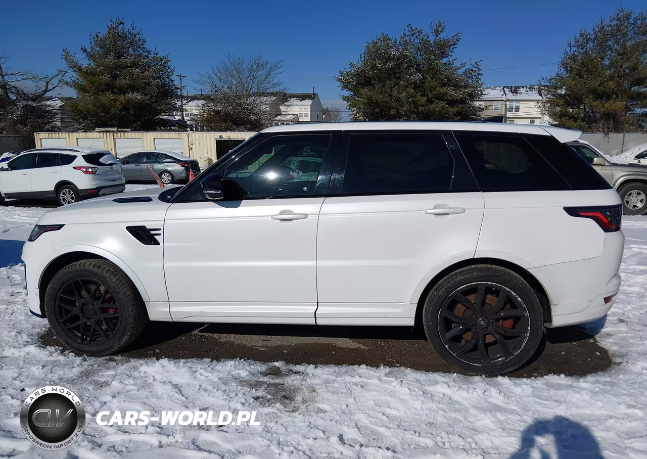 2021 Land Rover Range Rover Sport Svr-Svr Carbon Edition VIN:SALWZ2RE2MA765097 - 15