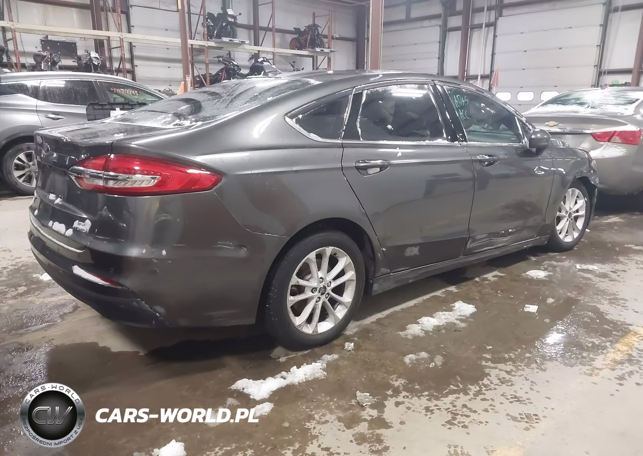 2019 Ford Fusion Hybrid Se VIN:3FA6P0LU4KR197039 - 4