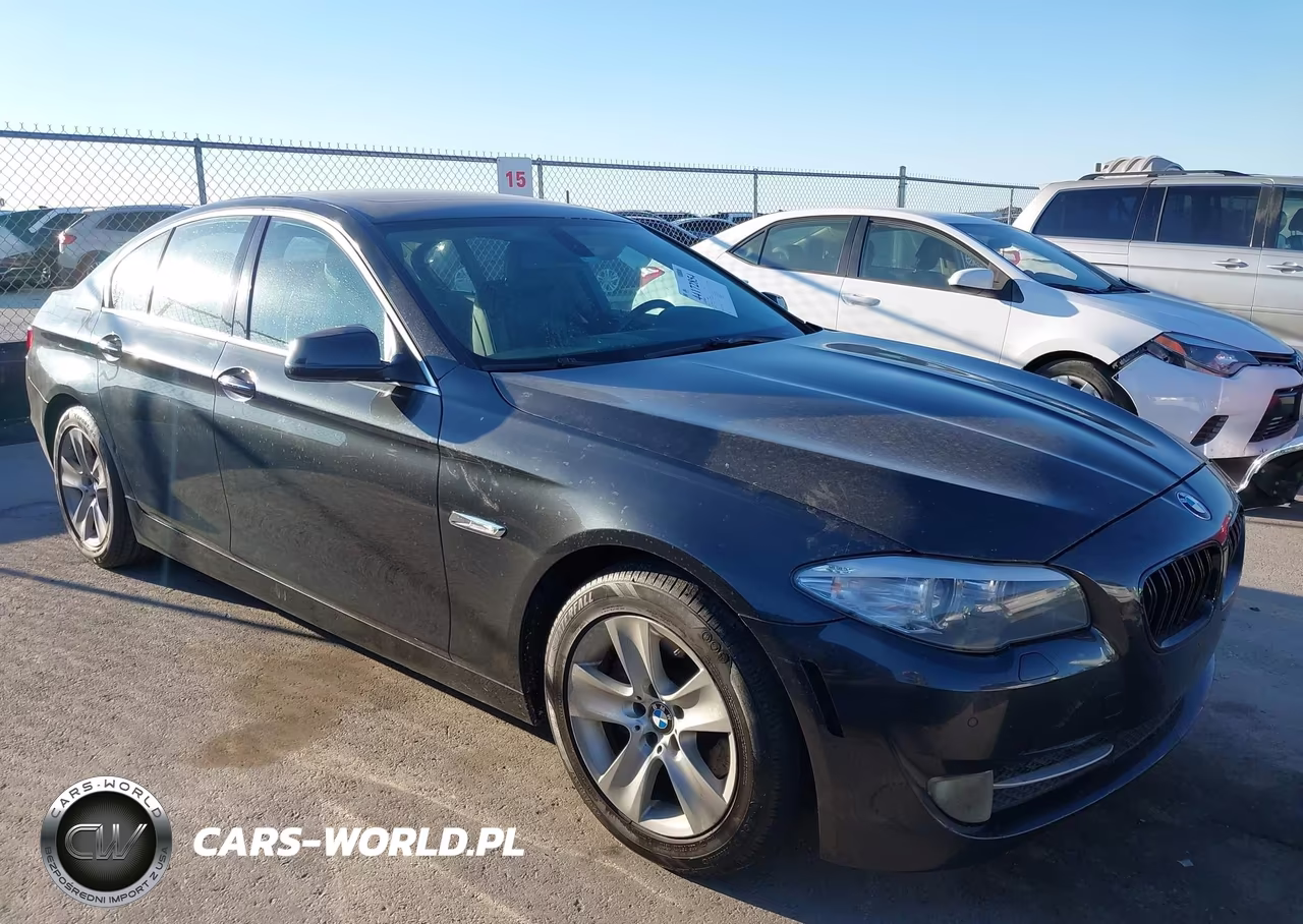 2011 BMW 528I