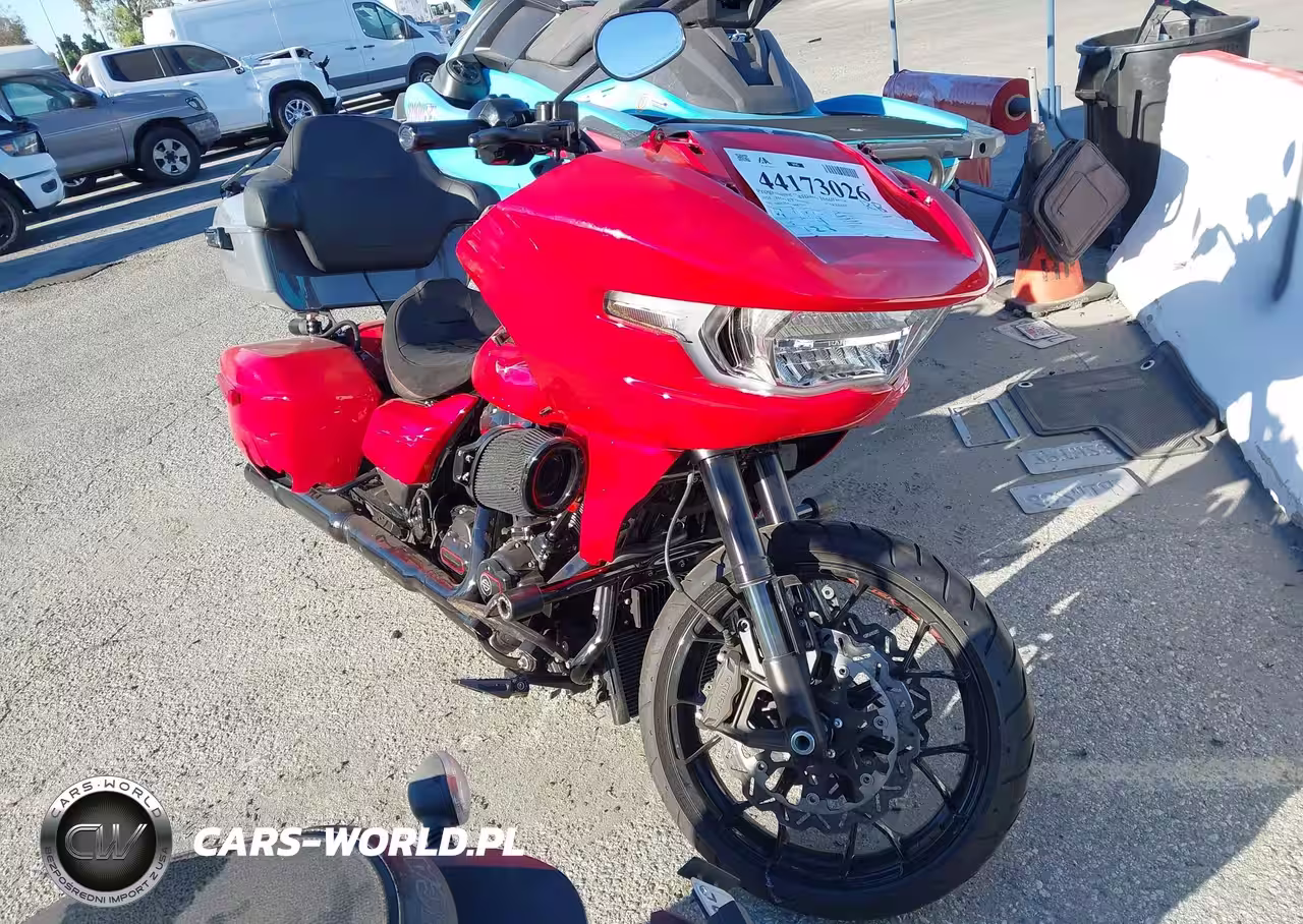 2025 Harley-Davidson Fltrxstse