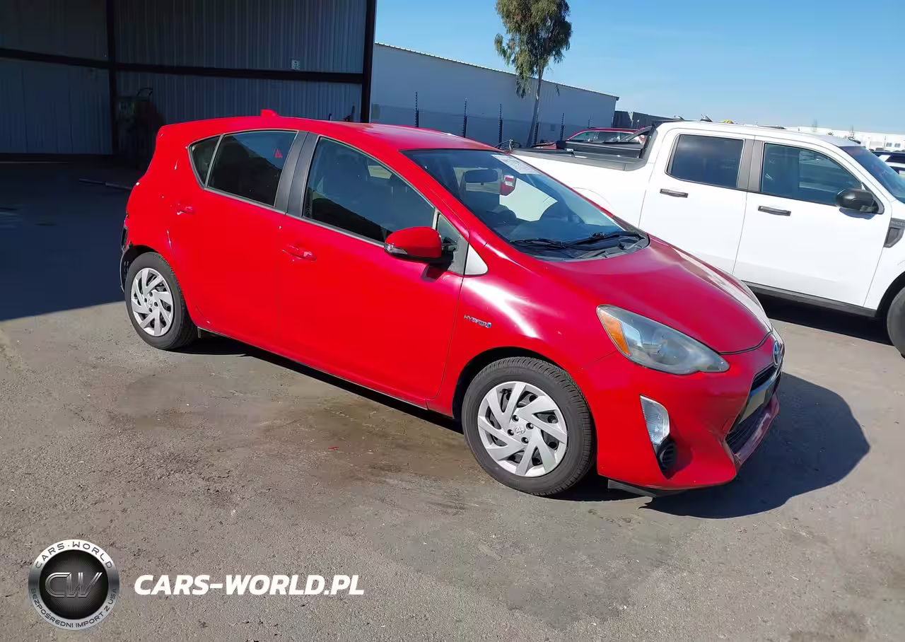 2015 Toyota Prius C Two