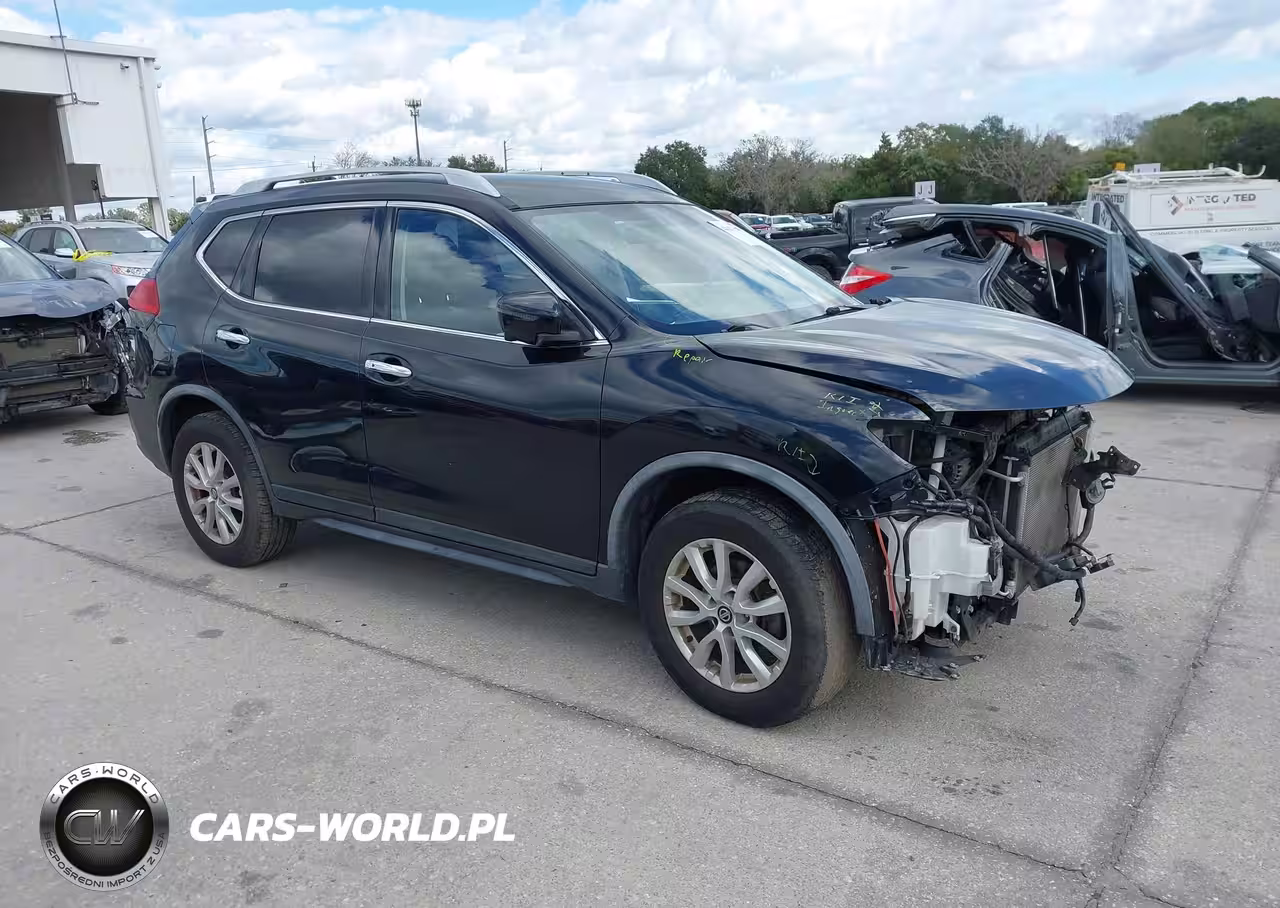 2017 Nissan Rogue Sv