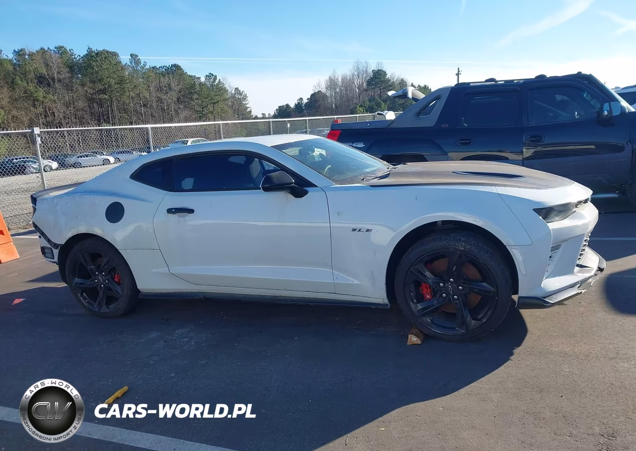 2018 Chevrolet Camaro 1Ss VIN:1G1FE1R78J0146514 - 13