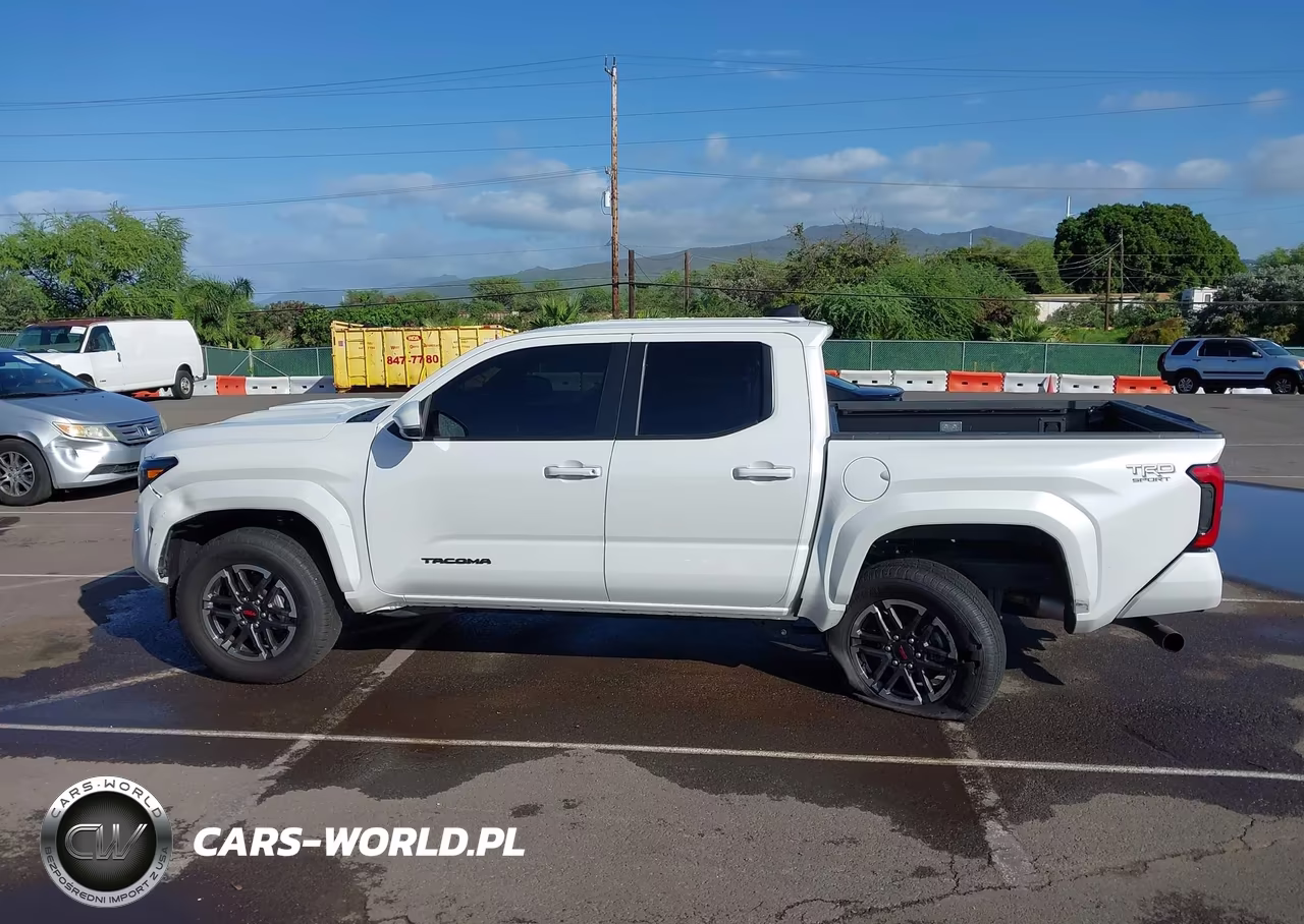 2025 Toyota Tacoma Trd Sport VIN:3TYKB5FN0ST017937 - 15