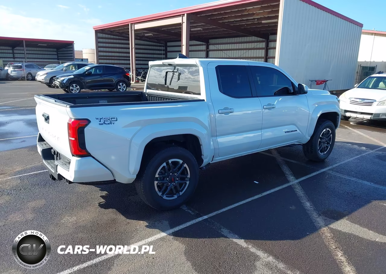 2025 Toyota Tacoma Trd Sport VIN:3TYKB5FN0ST017937 - 4