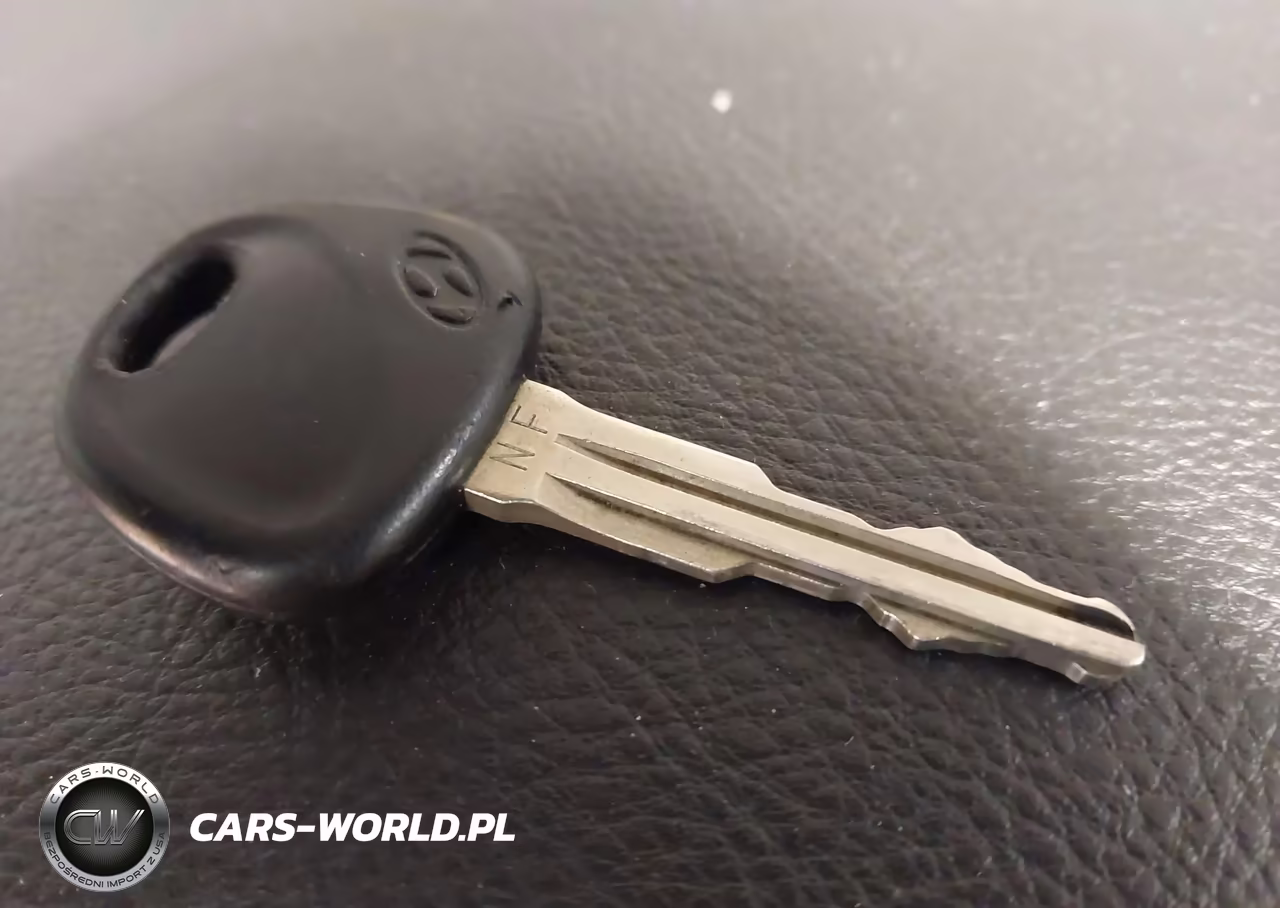 2010 Hyundai Sonata Limited V6 VIN:5NPEU4AF1AH610479 - 11