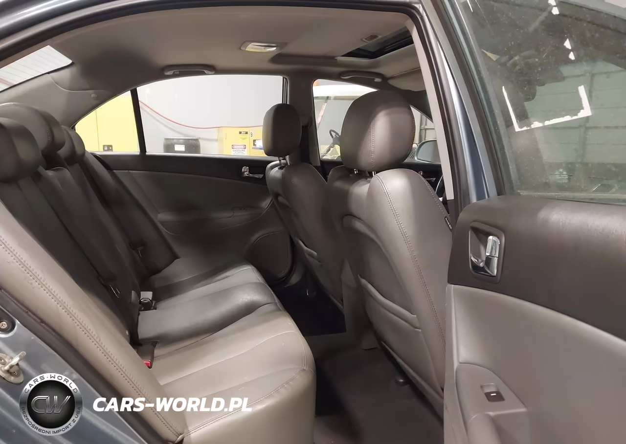 2010 Hyundai Sonata Limited V6 VIN:5NPEU4AF1AH610479 - 8