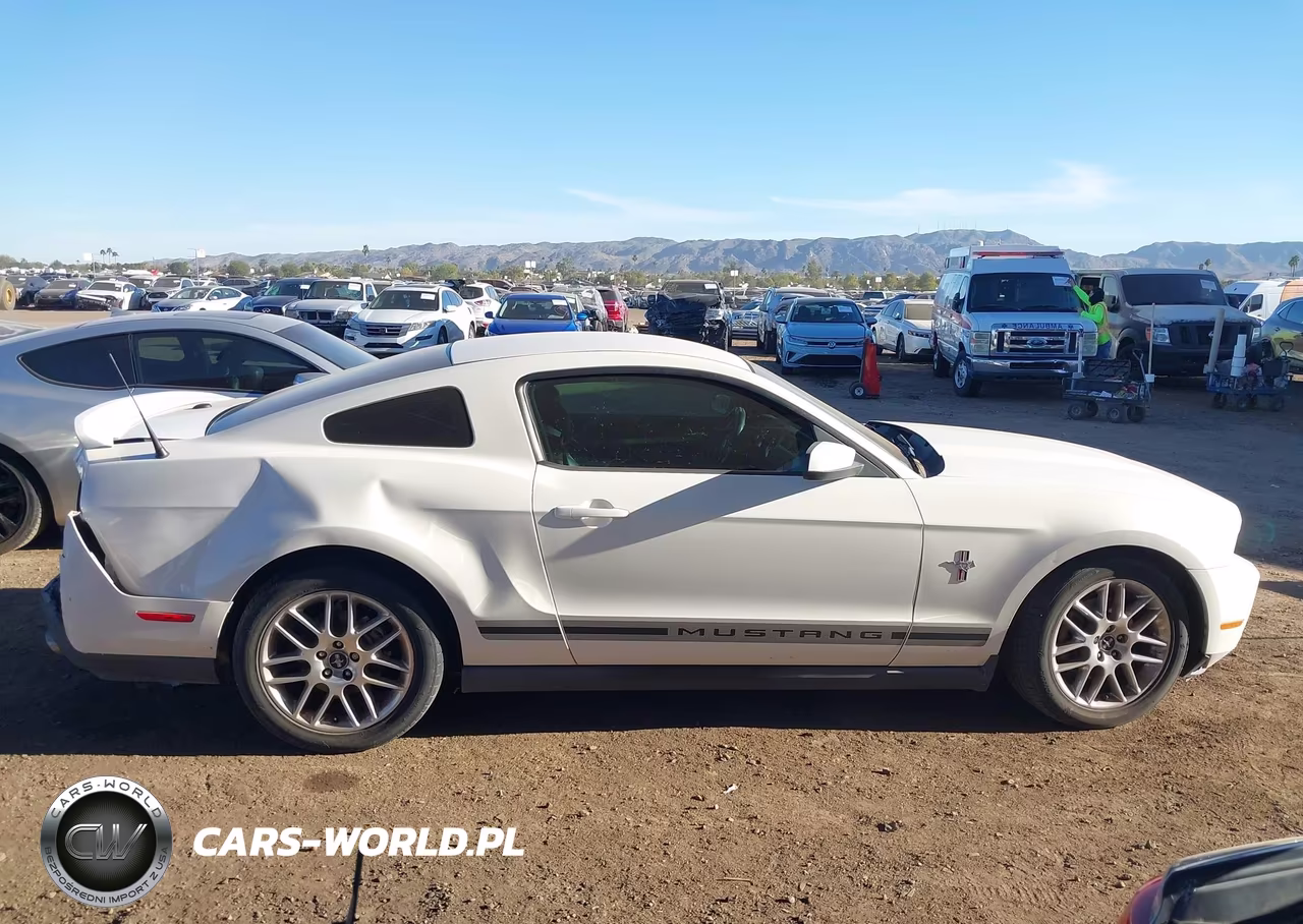 2012 Ford Mustang V6 Premium VIN:1ZVBP8AM6C5270875 - 13